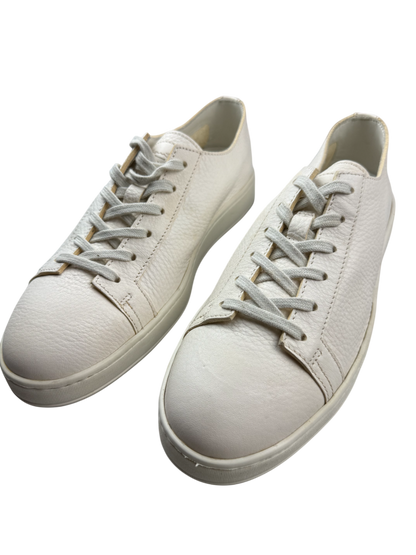 Sneaker casual da uomo Santoni in pelle, scarpa sportiva elegante, modello numero 42, con dettagli in tessuto e suola bianca.