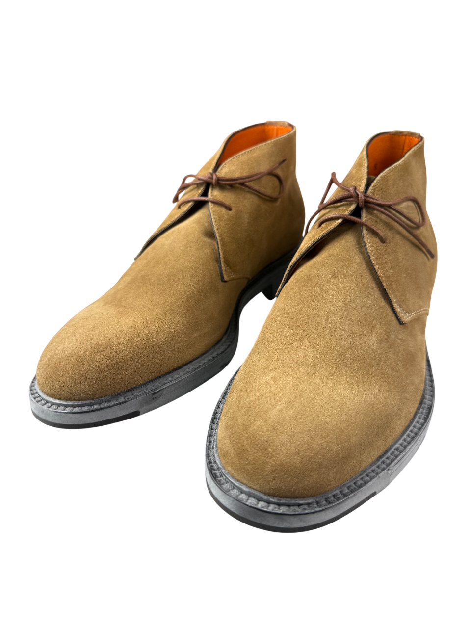 Scarpa uomo Santoni in stile polacchine, elegante e in pelle, perfetta per un look sofisticato e alla moda.