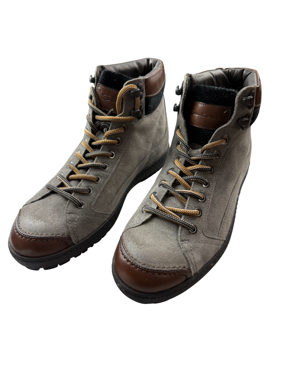 Scarpa uomo Santoni scarponcino stringato in pelle, stile moda, con suola robusta e dettagli eleganti, perfetta per look casual e formali