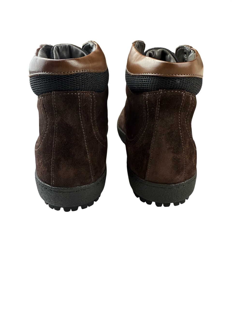 Scarpa uomo Santoni in pelle scamosciata testa di moro, scarponcino stile moda, stivali eleganti in pelle per uomo.