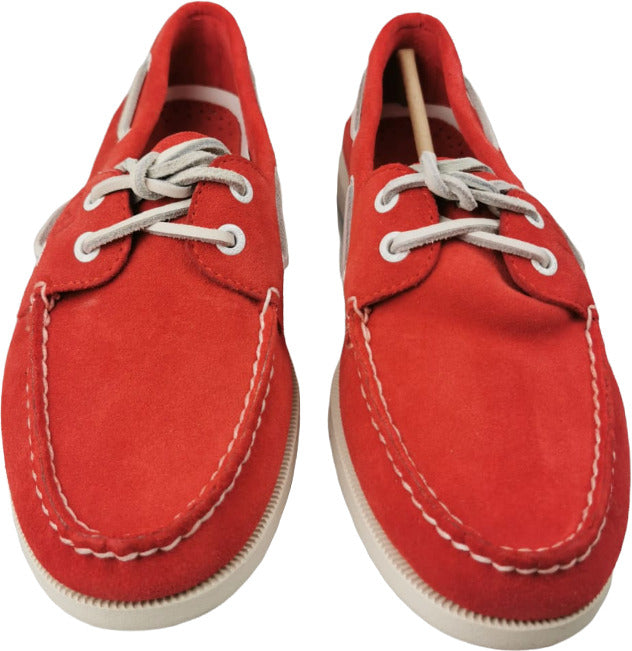 Scarpa uomo Sperry A/O 2-EYE in suede rosso, mocassino boat shoes eleganti, dettaglio occhiello e suola in gomma.