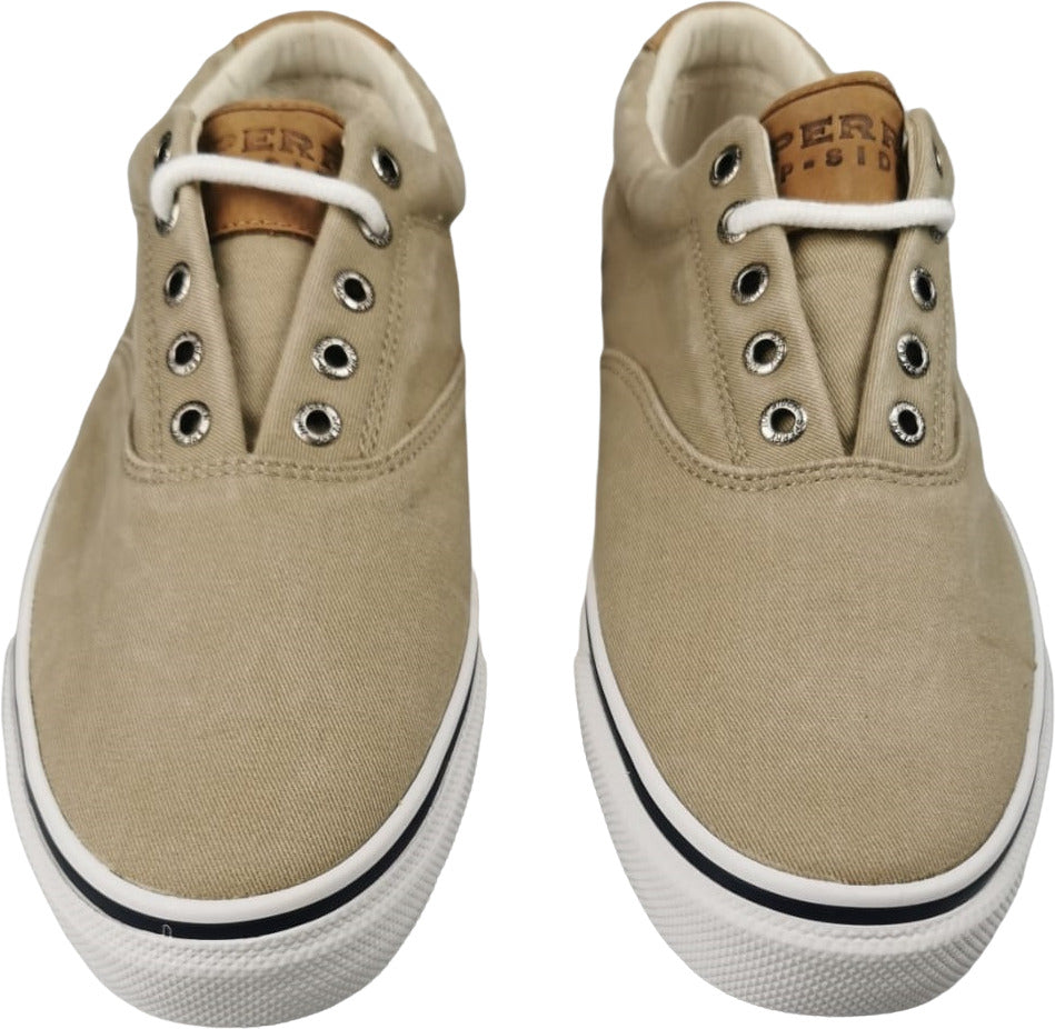 Scarpa uomo Sperry Striper CVO Chino, sneaker casual in canvas beige, con suola bianca e design classico.