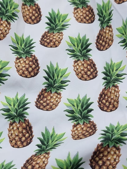 Boxer mare uomo Suns con fantasia ananas, pantaloncini leggeri per mare e piscina, stile casual e estivo, colore bianco.