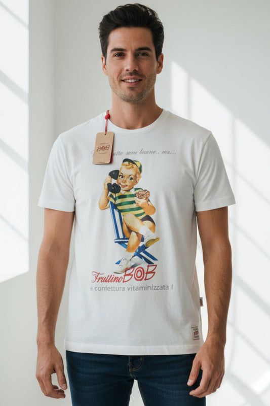 T-Shirt uomo BOB Hell Fruttino bianco gesso. Indossata