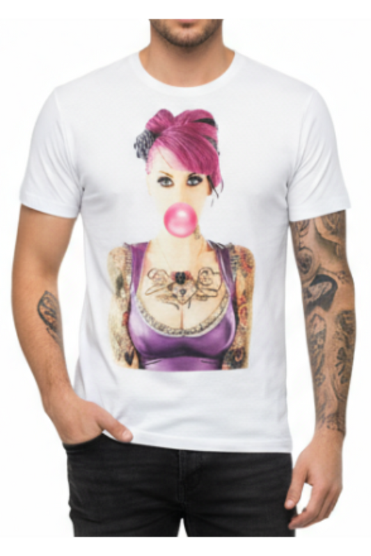T-Shirt uomo Let's Bubble stampa personaggi bianco. indossata
